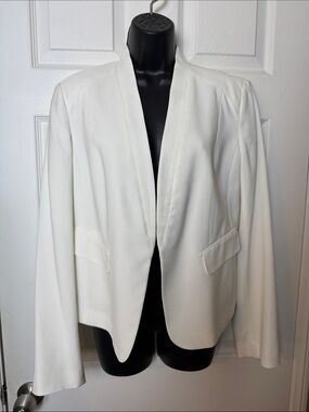 CLASSIQUES ENTIER Elegant Women's Open-Front Blazer in White - Size 10